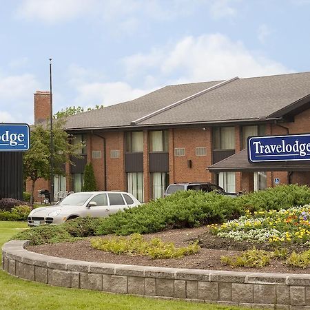 Travelodge By Wyndham Owen Sound On Exterior photo